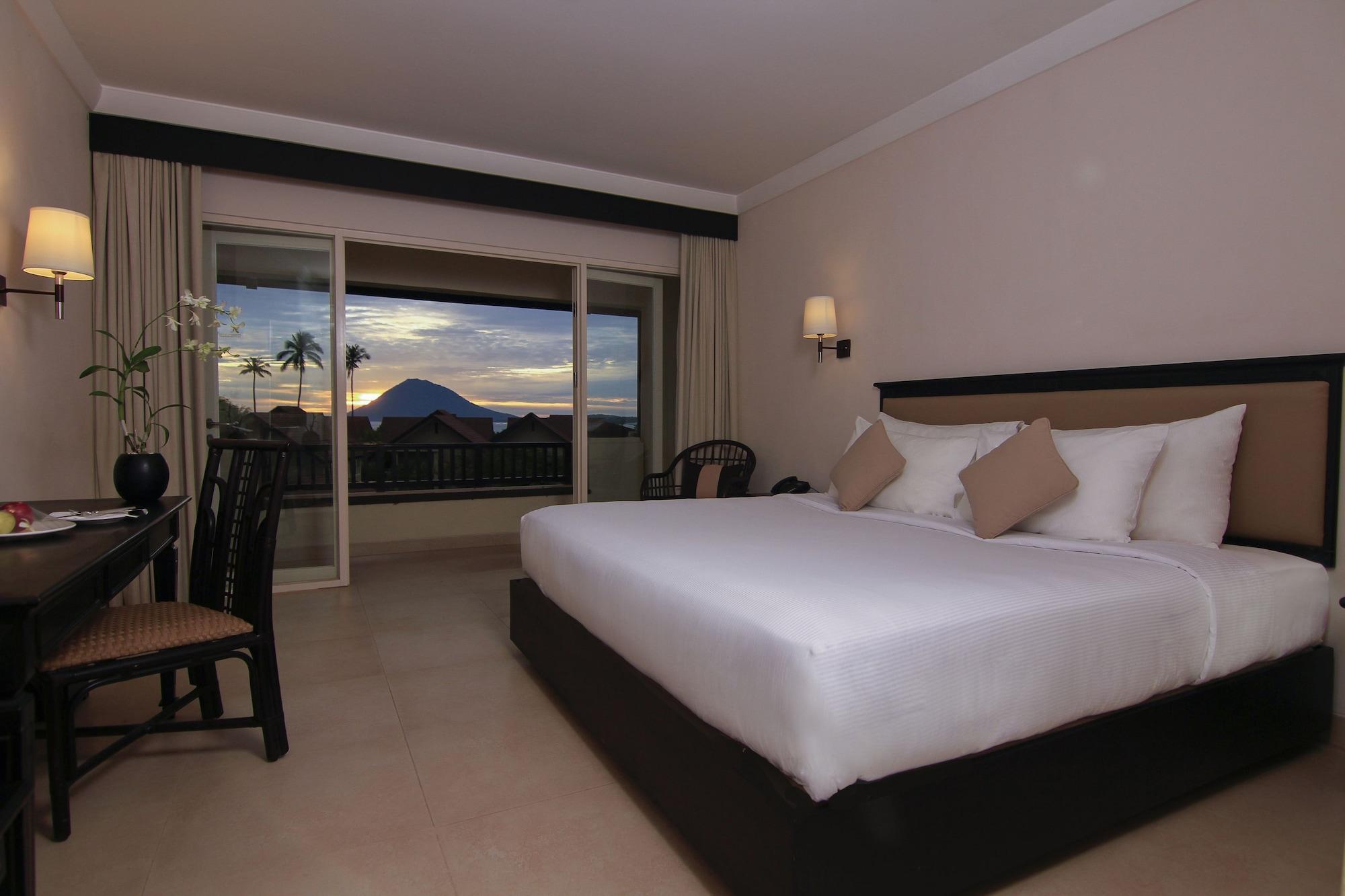 Hotel Grand Luley Manado Exterior foto