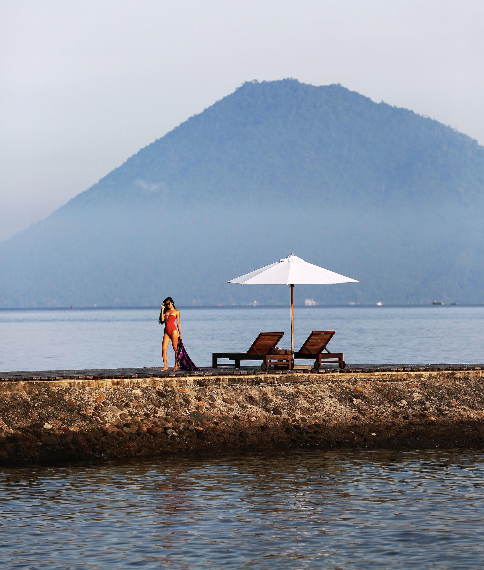 Hotel Grand Luley Manado Exterior foto