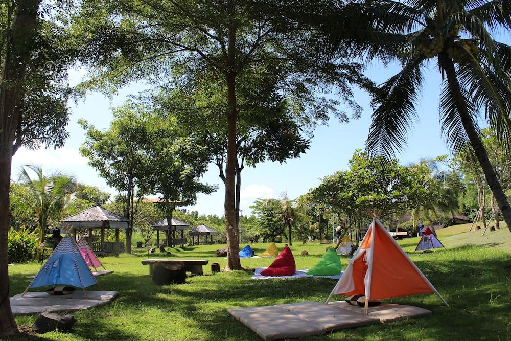 Hotel Grand Luley Manado Exterior foto