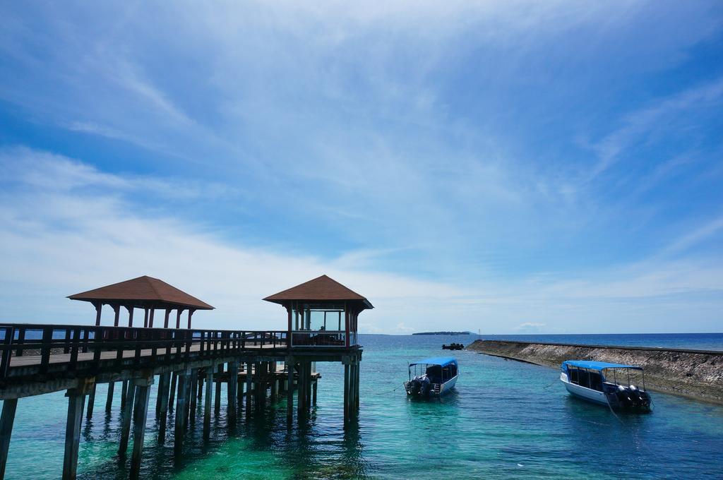 Hotel Grand Luley Manado Exterior foto