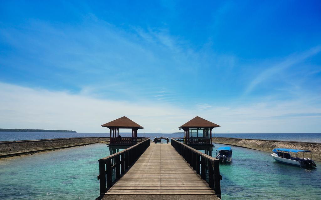 Hotel Grand Luley Manado Exterior foto